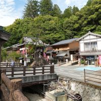 湯の峰温泉郷