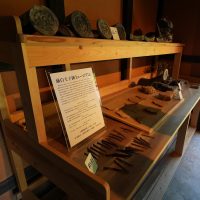 鈴木屋敷復元の部品など