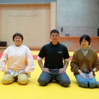 五味田次長と女子2人