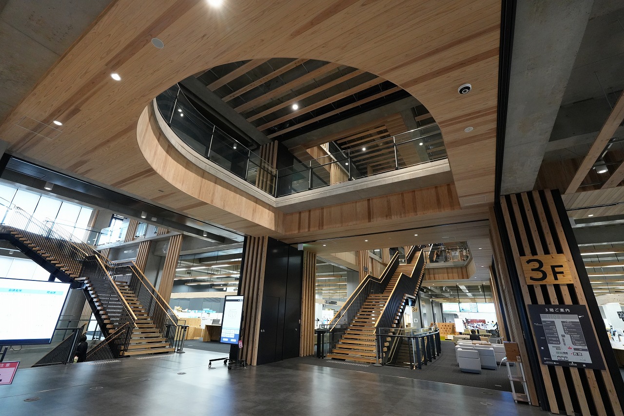 田辺、『新しい』をめぐる旅