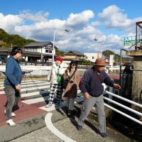 町歩きスタート